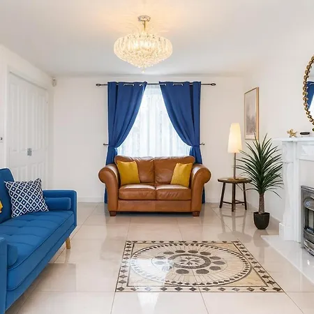 Appartamento Waggon By Alt-stay - 4 Bed - Parking, Wifi & Full Kitchen - Contractors & Relocations - Weekly & Monthly Rates - Rates Direct, Search Alt-stay