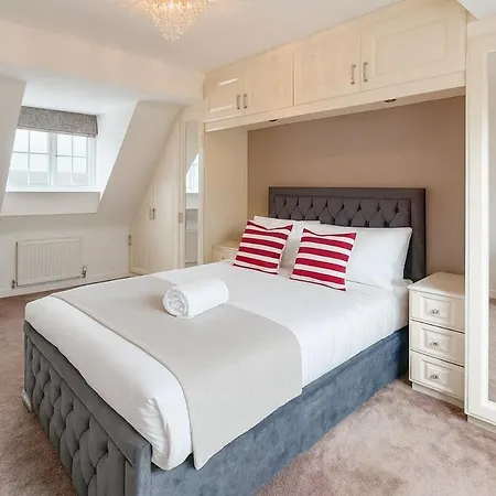 Waggon By Alt-stay - 4 Bed - Parking, Wifi & Full Kitchen - Contractors & Relocations - Weekly & Monthly Rates - Rates Direct, Search Alt-stay Appartamento *